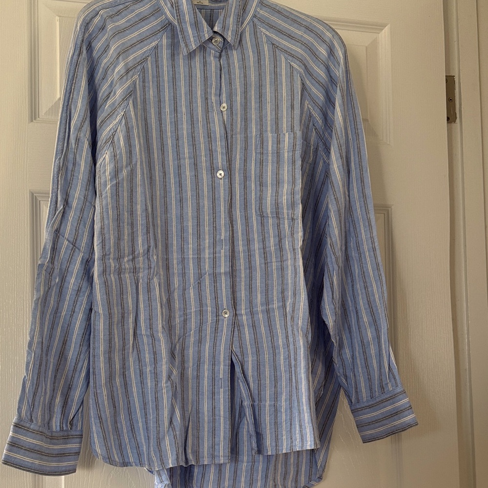 Aritzia- Wilfred Light Blue and White Striped Casual Shirt